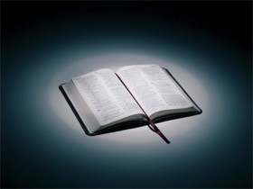 Eruditos Cristianos Reconocen Contradicciones en la Biblia (parte 6 de 7): Manipulación implacable del texto de la Biblia